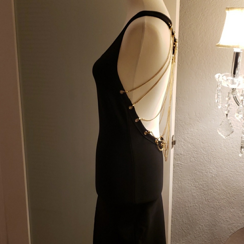 NWT Black body con dress - Picture 3 of 3